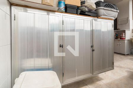 Apartamento à venda com 78m², 3 quartos e sem vagaÁrea de Serviço - Armário