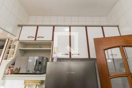Apartamento à venda com 78m², 3 quartos e sem vagaCozinha - Armários