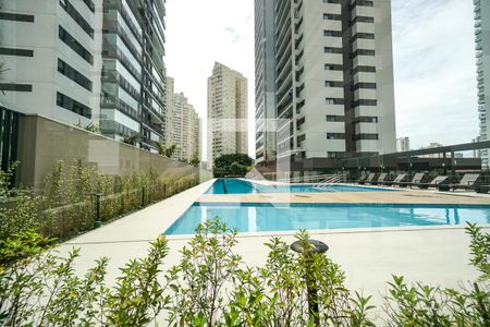 Apartamento para alugar com 124m², 3 quartos e 2 vagas Apartamento para alugar com 124m², 3 quartos e 2 vagasPiscina