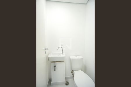 Apartamento para alugar com 124m², 3 quartos e 2 vagas Apartamento para alugar com 124m², 3 quartos e 2 vagasBanheiro de serviço
