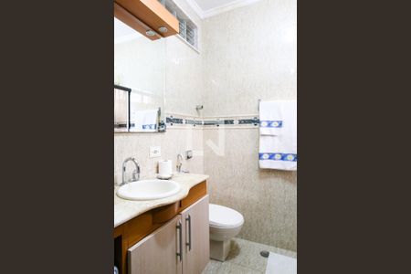 Banheiro da Suite de casa à venda com 3 quartos, 310m² em Vila Lucinda, Santo André