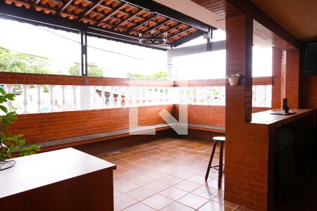 Casa à venda com 310m², 3 quartos e 2 vagas Casa à venda com 310m², 3 quartos e 2 vagasCobertura