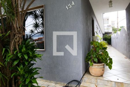 Casa à venda com 310m², 3 quartos e 2 vagas Casa à venda com 310m², 3 quartos e 2 vagasQuintal
