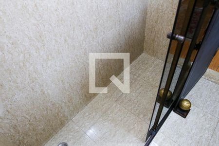 Casa à venda com 310m², 3 quartos e 2 vagas Casa à venda com 310m², 3 quartos e 2 vagasBanheiro da Suite