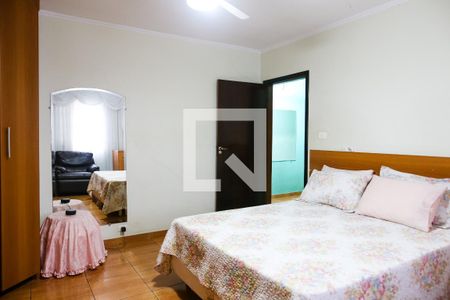Suite de casa à venda com 3 quartos, 310m² em Vila Lucinda, Santo André