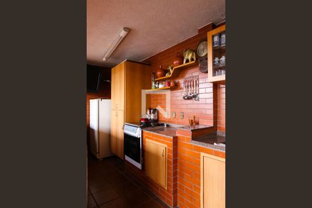 Casa à venda com 310m², 3 quartos e 2 vagas Casa à venda com 310m², 3 quartos e 2 vagasCobertura