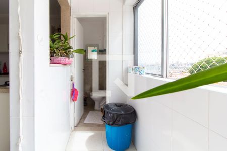 Apartamento à venda com 90m², 2 quartos e 1 vagaÁrea de Serviço