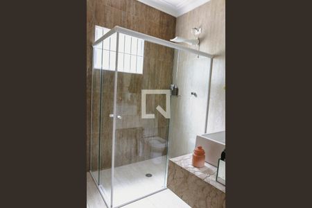 Suíte banheiro  de casa para alugar com 5 quartos, 200m² em Parque Edu Chaves, São Paulo