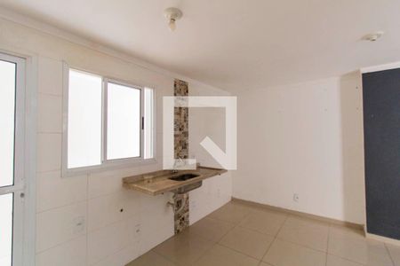 Sala e Cozinha Integrada de apartamento para alugar com 2 quartos, 50m² em Vila Nhocune, São Paulo