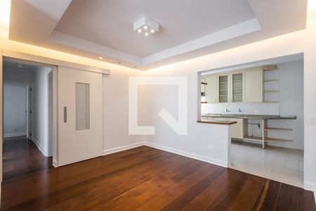 Apartamento para alugar com 110m², 3 quartos e 2 vagasSala