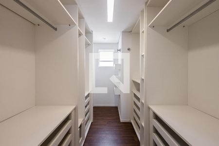 Apartamento para alugar com 110m², 3 quartos e 2 vagasCloset da suíte