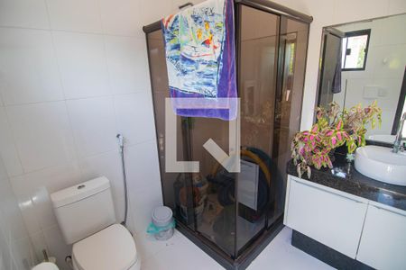 Casa à venda com 683m², 4 quartos e 3 vagasBanheiro 6