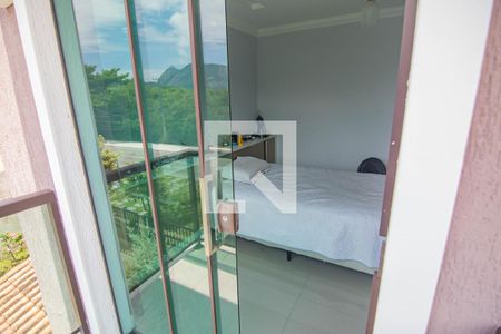 Casa à venda com 683m², 4 quartos e 3 vagasSacada