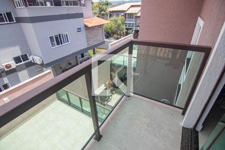 Casa à venda com 683m², 4 quartos e 3 vagasSacada