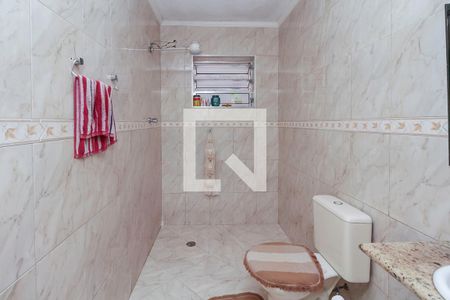 Casa à venda com 119m², 2 quartos e 2 vagasBanheiro 1
