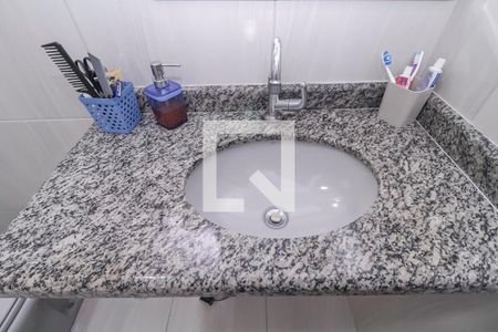 Casa à venda com 119m², 2 quartos e 2 vagasBanheiro 2