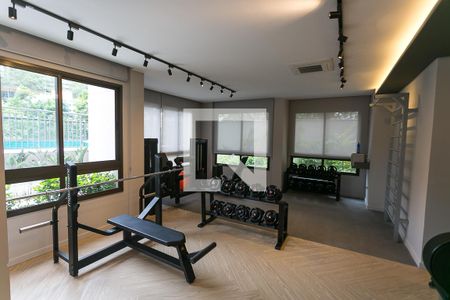 Apartamento para alugar com 67m², 2 quartos e 2 vagas Apartamento para alugar com 67m², 2 quartos e 2 vagasÁrea comum - Academia