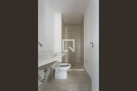 Apartamento para alugar com 67m², 2 quartos e 2 vagas Apartamento para alugar com 67m², 2 quartos e 2 vagasBanheiro