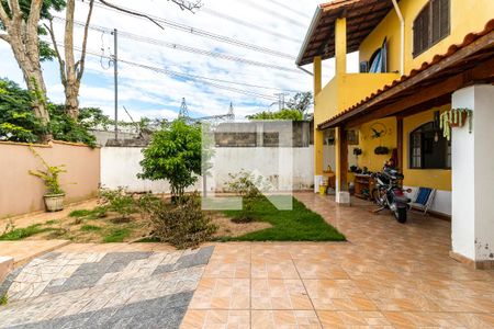 Casa para alugar com 200m², 3 quartos e 4 vagasQuintal/Garagem