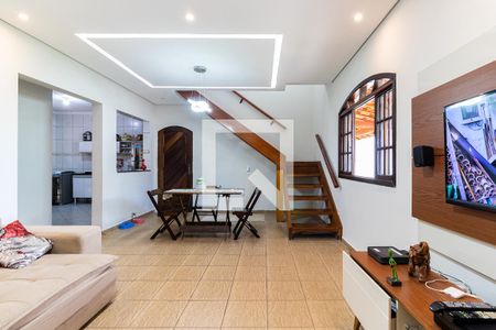 Sala de casa para alugar com 3 quartos, 200m² em Interlagos, São Paulo