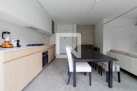 Cozinha de apartamento à venda com 1 quarto, 72m² em Vila Madalena, São Paulo