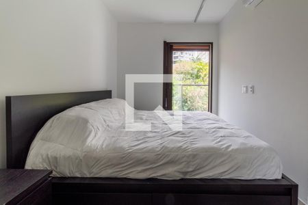 Apartamento à venda com 72m², 1 quarto e 1 vagaSuíte 