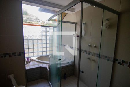 Casa à venda com 250m², 4 quartos e 2 vagasBanheiro da Suíte 3