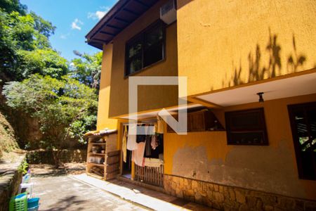 Casa à venda com 250m², 4 quartos e 2 vagasÁrea Externa