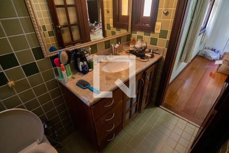 Casa à venda com 250m², 4 quartos e 2 vagasBanheiro da Suíte 2