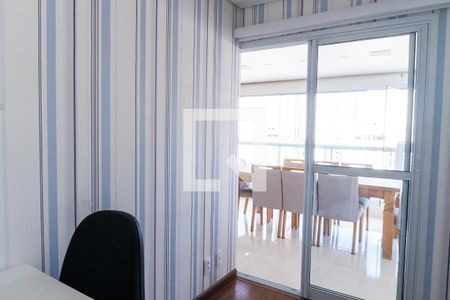 Apartamento à venda com 93m², 3 quartos e 3 vagasQuarto 2