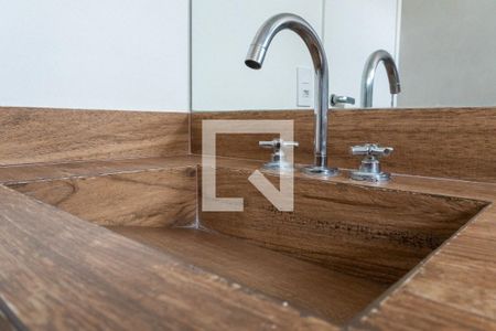 Apartamento à venda com 93m², 3 quartos e 3 vagasBanheiro Social Detalhe