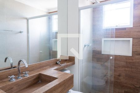 Apartamento à venda com 93m², 3 quartos e 3 vagasBanheiro Social