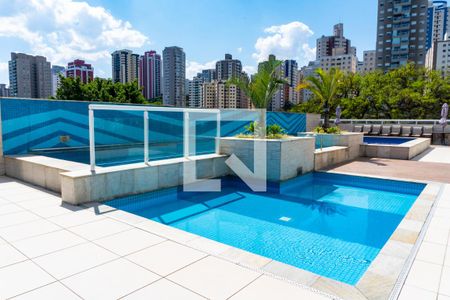 Apartamento à venda com 93m², 3 quartos e 3 vagasÁrea comum - Piscina