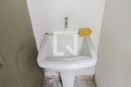 Casa à venda com 99m², 2 quartos e sem vaga Casa à venda com 99m², 2 quartos e sem vagaLavanderia