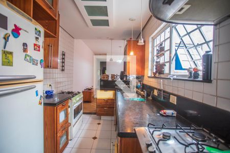 Casa à venda com 235m², 3 quartos e sem vagaCozinha