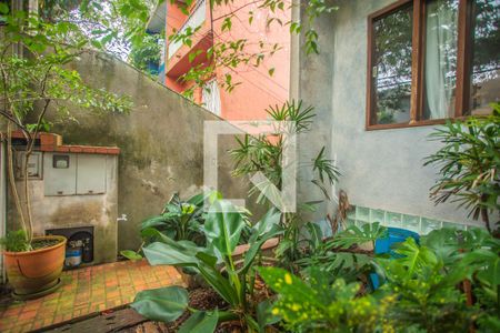 Casa à venda com 235m², 3 quartos e sem vagaQuintal