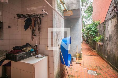 Casa à venda com 235m², 3 quartos e sem vagaÁrea de Serviço