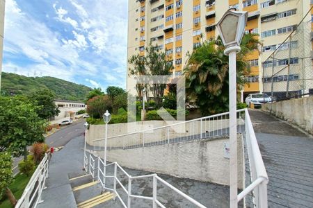 Apartamento para alugar com 71m², 2 quartos e 1 vagaÁrea comum