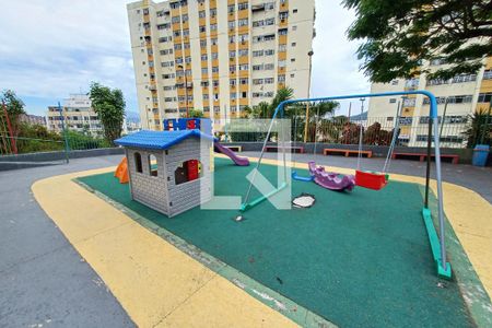 Apartamento para alugar com 71m², 2 quartos e 1 vagaÁrea comum - Playground