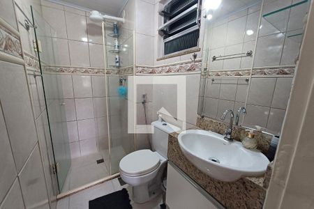 Apartamento para alugar com 71m², 2 quartos e 1 vagaBanheiro