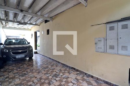 Casa à venda com 300m², 2 quartos e 1 vagaGaragem