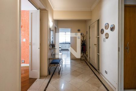 Apartamento à venda com 259m², 3 quartos e 2 vagasCorredor