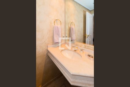 Apartamento à venda com 289m², 3 quartos e 4 vagasLavabo - 1º Andar