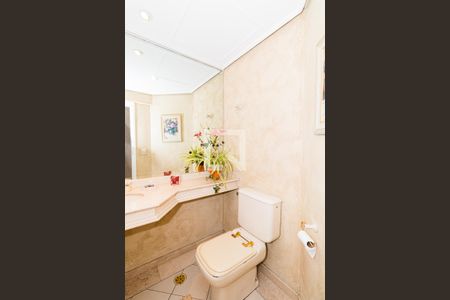 Apartamento à venda com 289m², 3 quartos e 4 vagasLavabo - 1º Andar