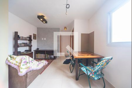 Sala de apartamento para alugar com 2 quartos, 90m² em Vila Luzita, Santo André