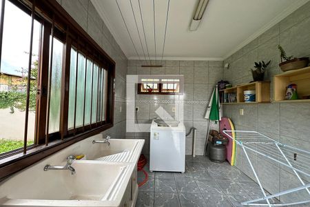 Casa à venda com 150m², 3 quartos e 1 vagaÁrea de Serviço