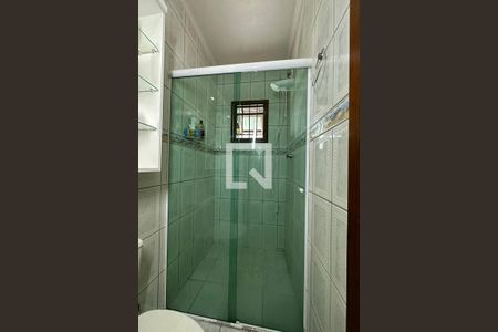 Casa à venda com 150m², 3 quartos e 1 vagaBanheiro 2