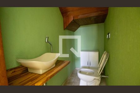 Lavabo de casa de condomínio para alugar com 3 quartos, 210m² em Vargem Grande, Rio de Janeiro