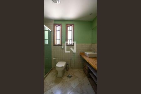 Casa de condomínio para alugar com 210m², 4 quartos e 1 vaga Casa de condomínio para alugar com 210m², 4 quartos e 1 vagaBanheiro da Suíte