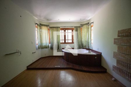 Casa de condomínio para alugar com 210m², 4 quartos e 1 vaga Casa de condomínio para alugar com 210m², 4 quartos e 1 vagaSuíte